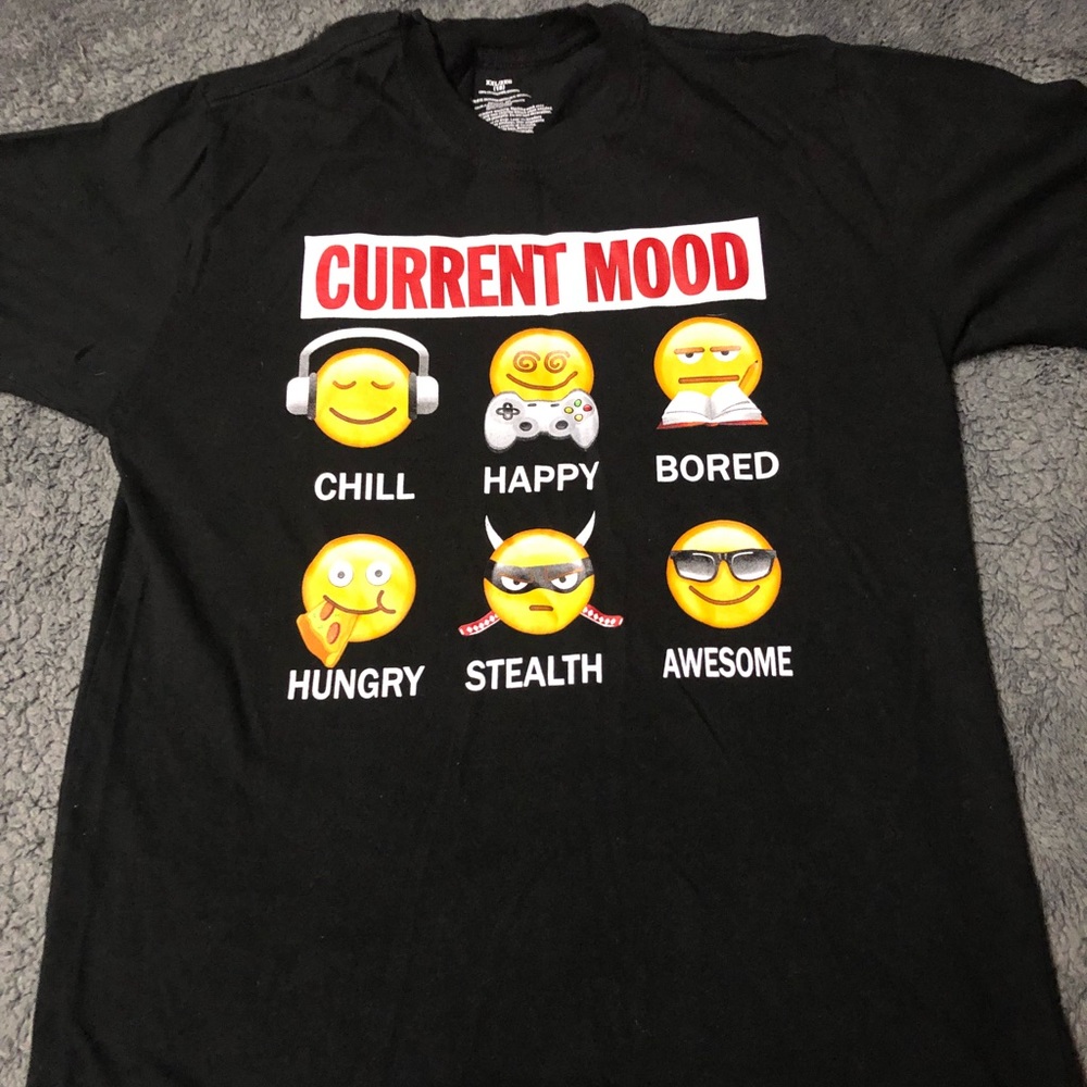Emoji tee